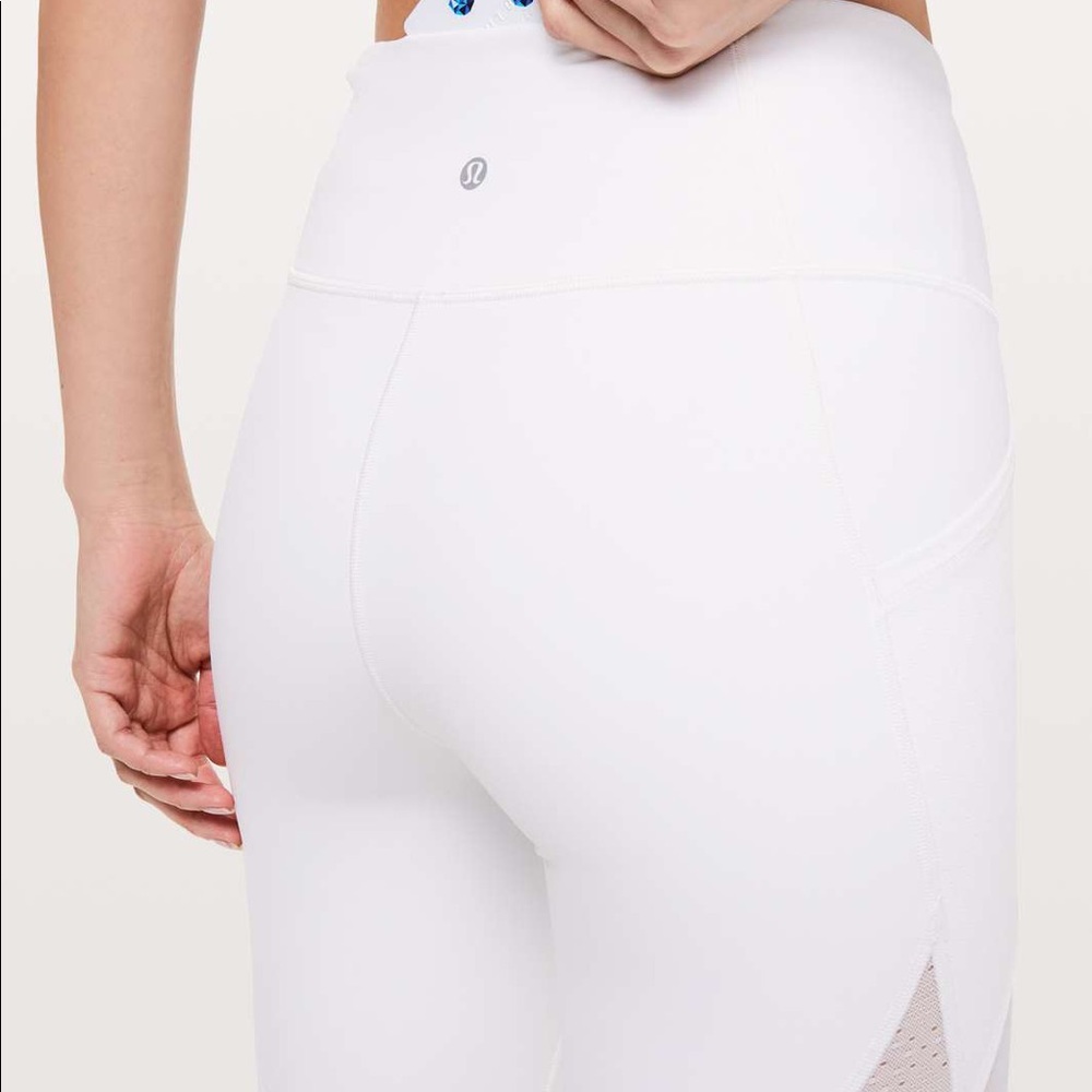 NWT Lululemon Run Smoothly Leggings 23”